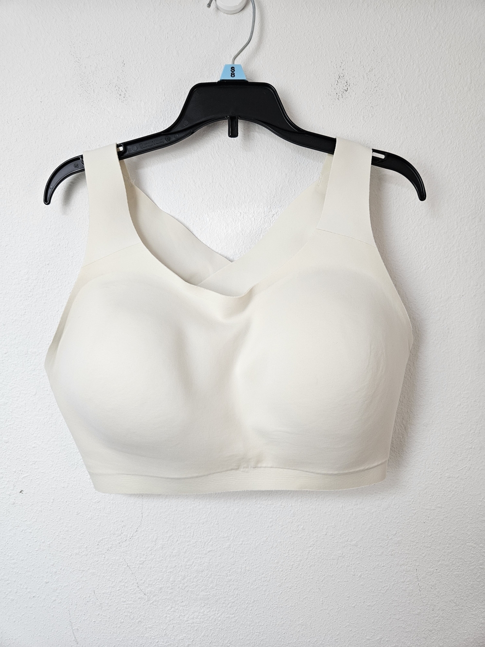 Lululemon Seamless Comfort Wireless Bra - Cream Size 38DD